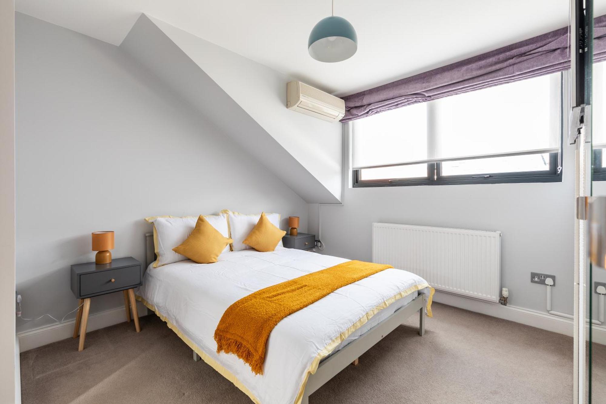 Exceptional 2 Bed Boutique In Holiday home Mill Hill